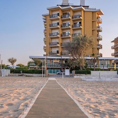 Hotel Crown Rimini Extérieur photo