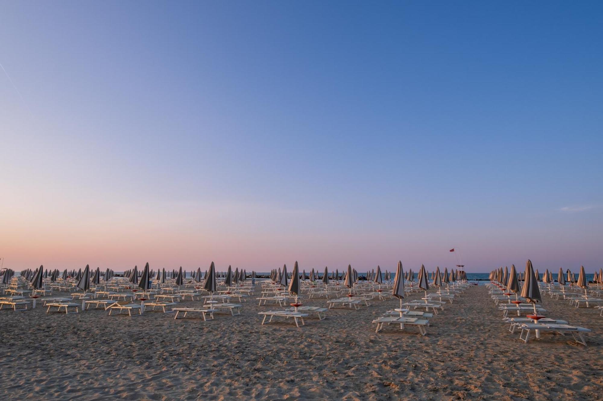 Hotel Crown Rimini Extérieur photo