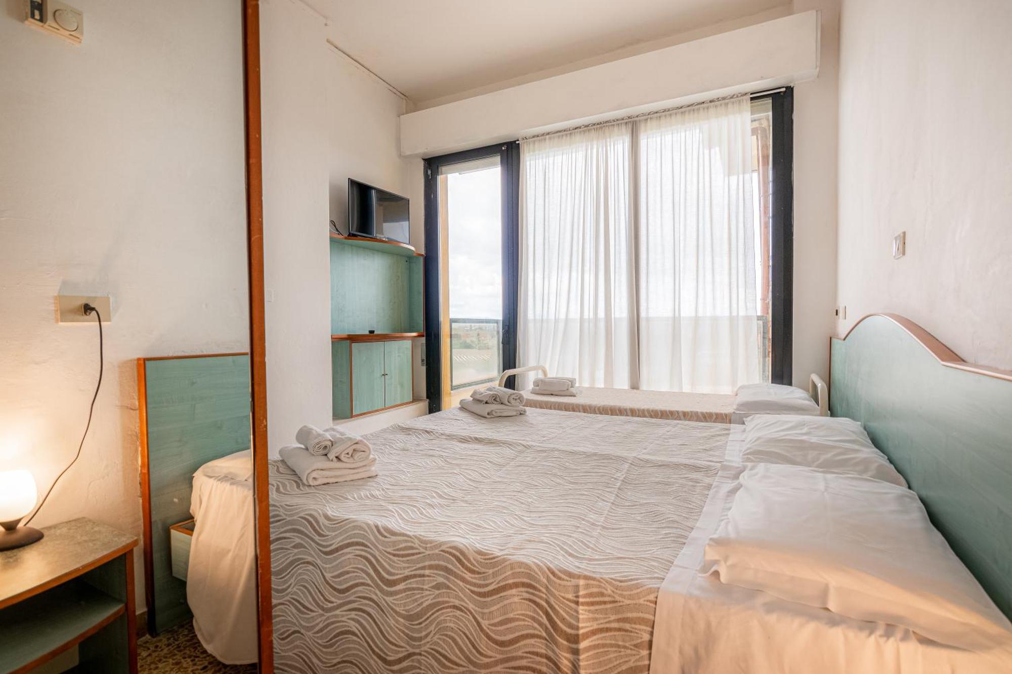 Hotel Crown Rimini Extérieur photo