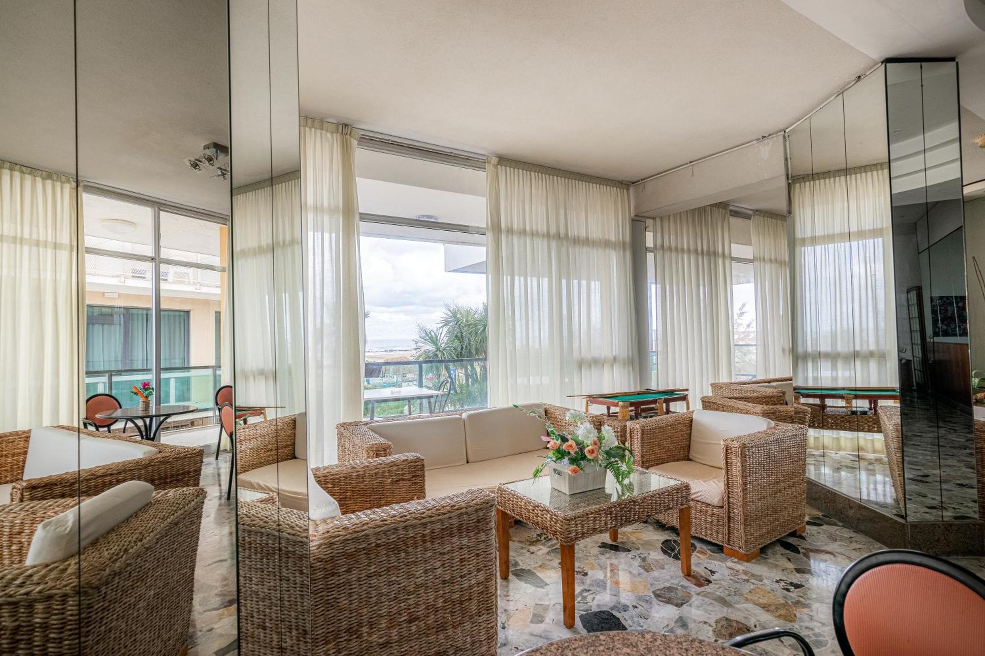 Hotel Crown Rimini Extérieur photo